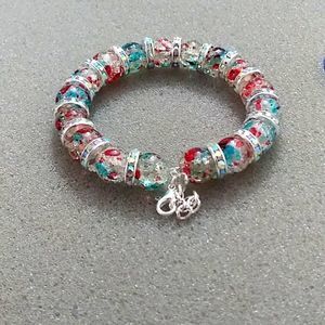 NWOT Bracelet red white blue glass beads